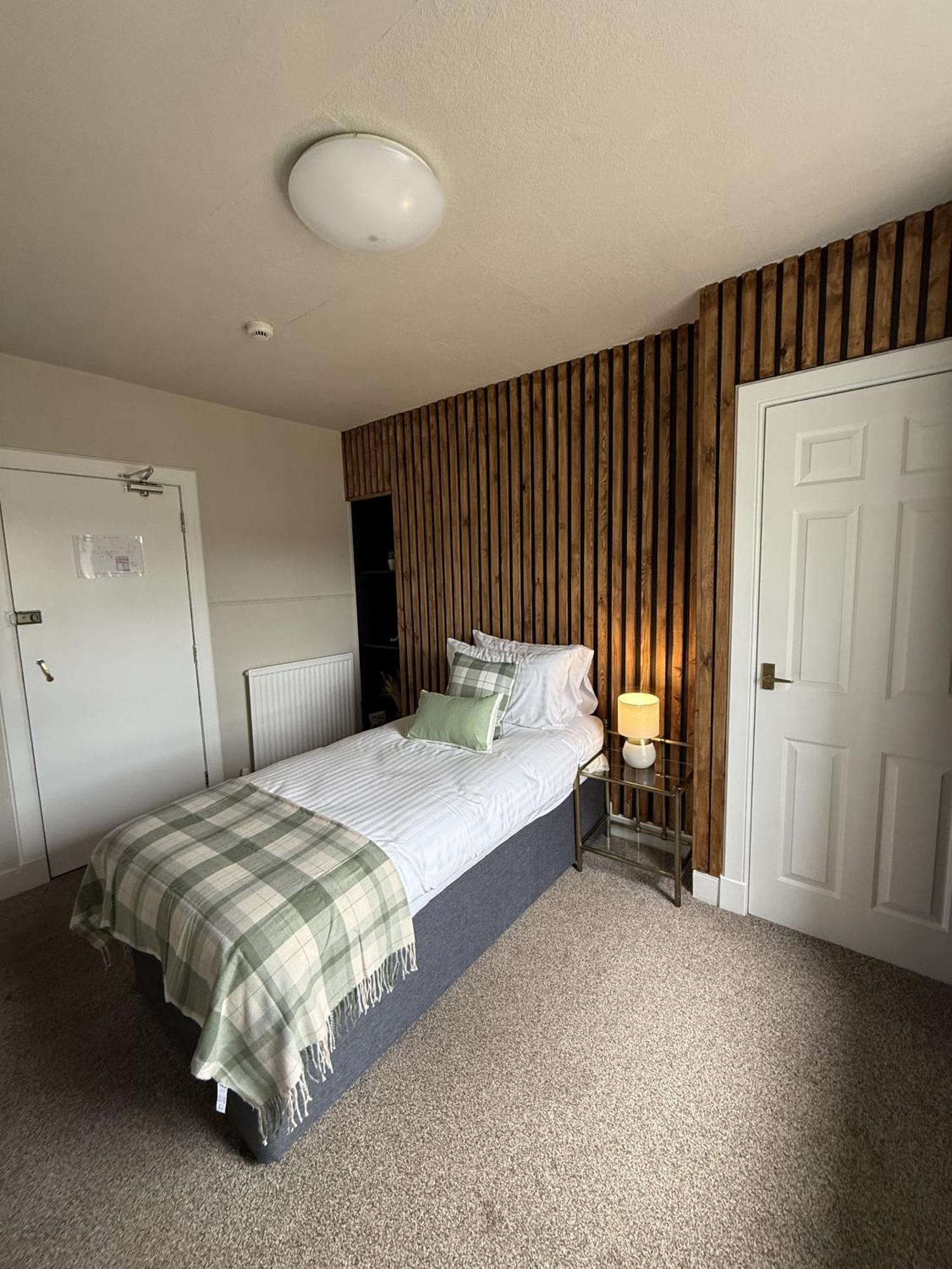 The Glendevon Hotel Auchterarder Bilik gambar